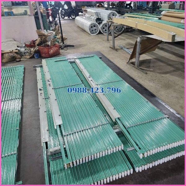 Cửa kéo Đài Loan có lá : Nét độc đáo trong kiến trúc