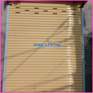 Cửa cuốn bị kẹt vật vản