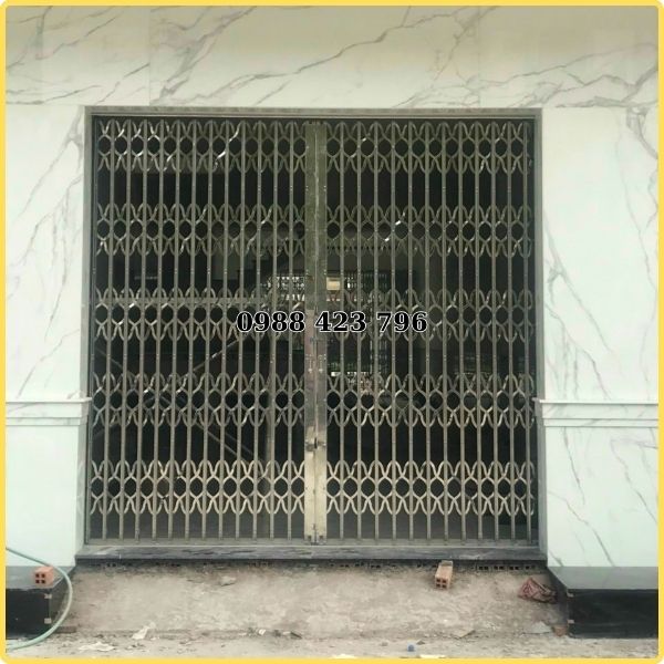 Cửa kéo inox có lá