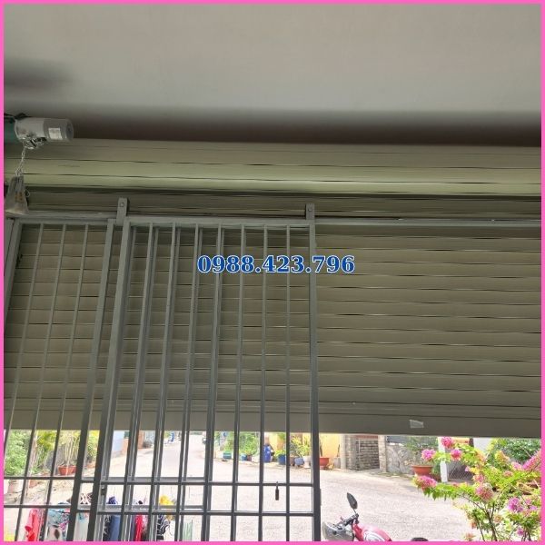 Giá làm cửa cuốn