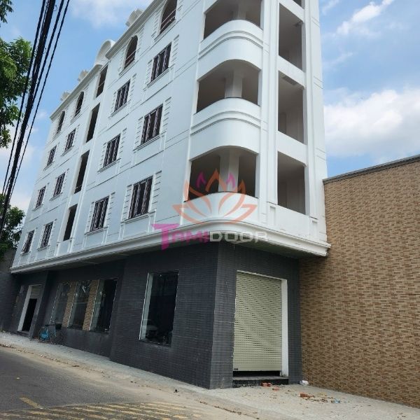 lắp cửa cuốn đức