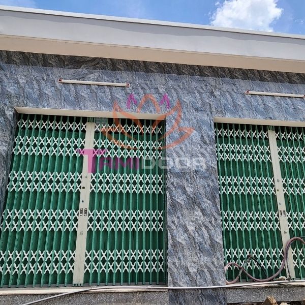 Cửa kéo trượt ngang